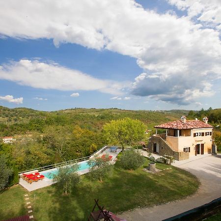 Villa Momiano With Private PoolMomjan エクステリア 写真