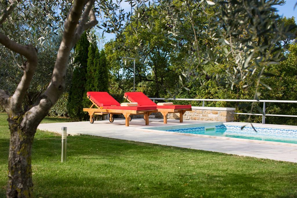 Villa Momiano With Private PoolMomjan エクステリア 写真