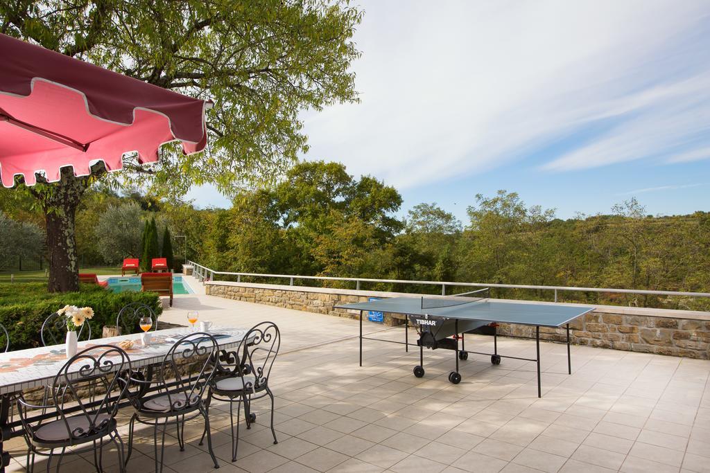 Villa Momiano With Private PoolMomjan エクステリア 写真