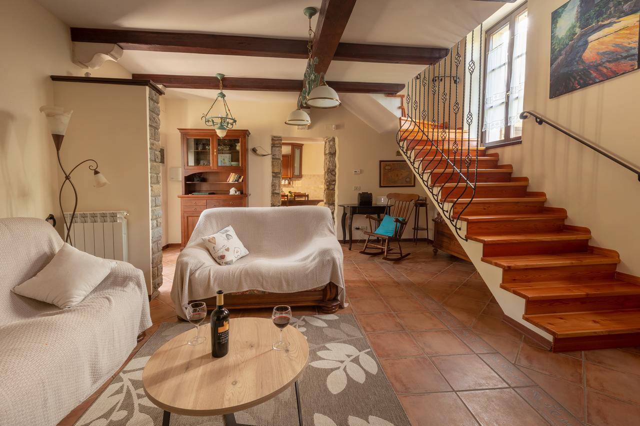 Villa Momiano With Private PoolMomjan エクステリア 写真